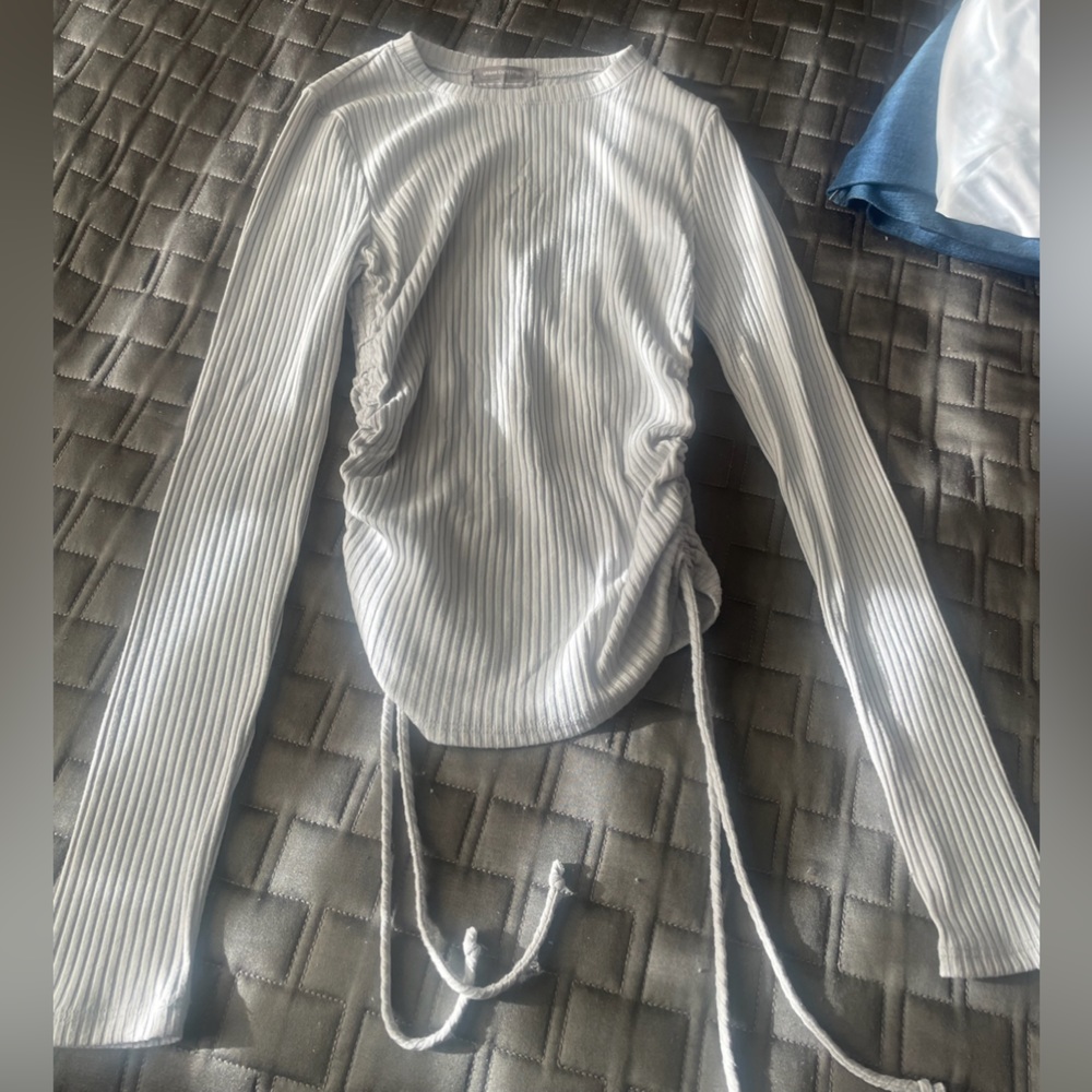 Light grey Urban Outfitters top
